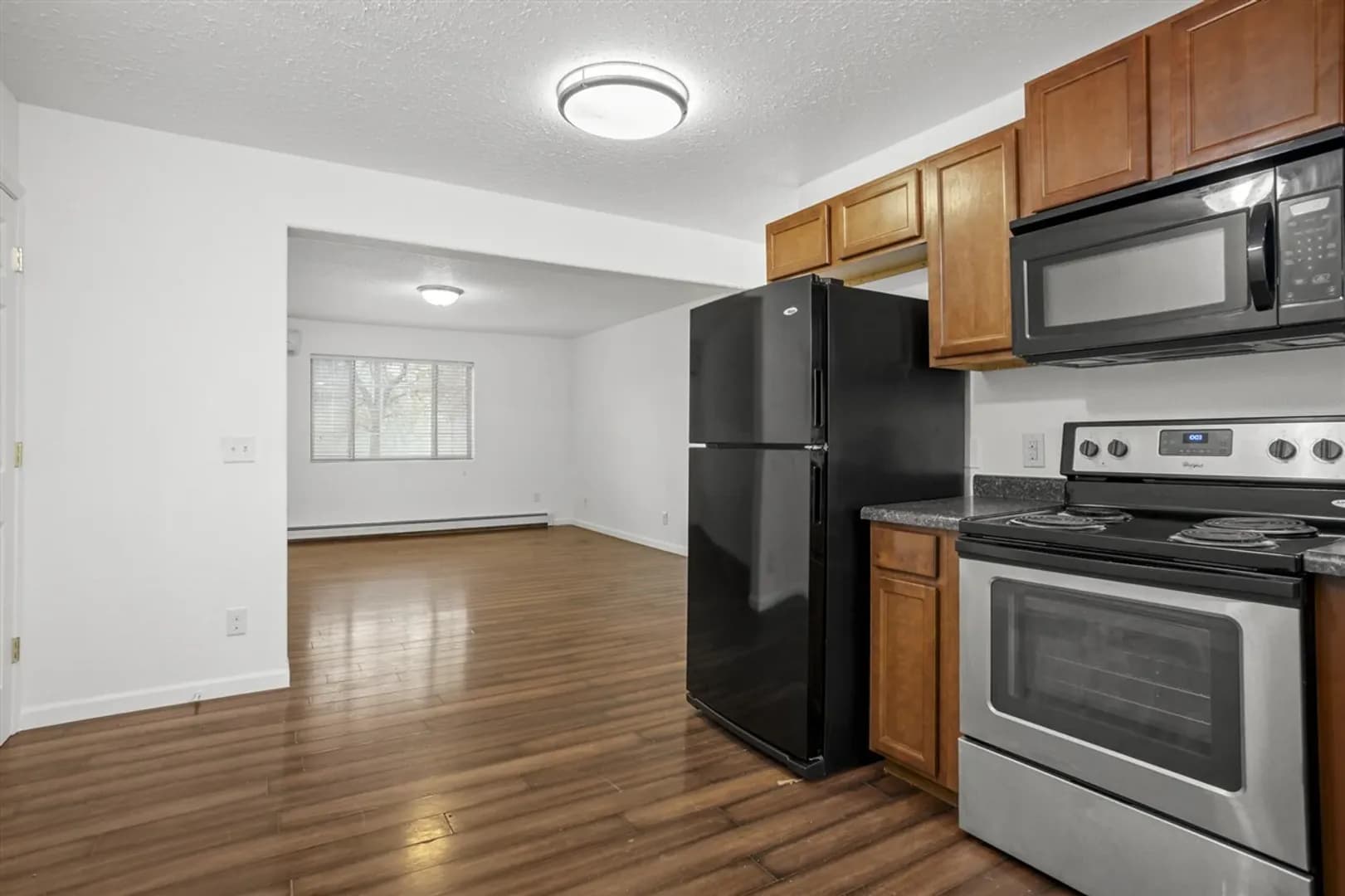 Minot Apartment: 225 19th St SE