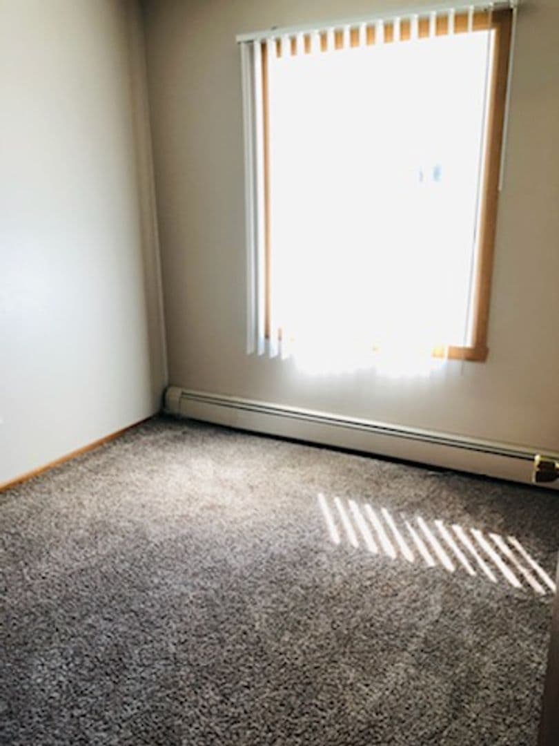 Minot Apartment: 616 and 706 Park Street