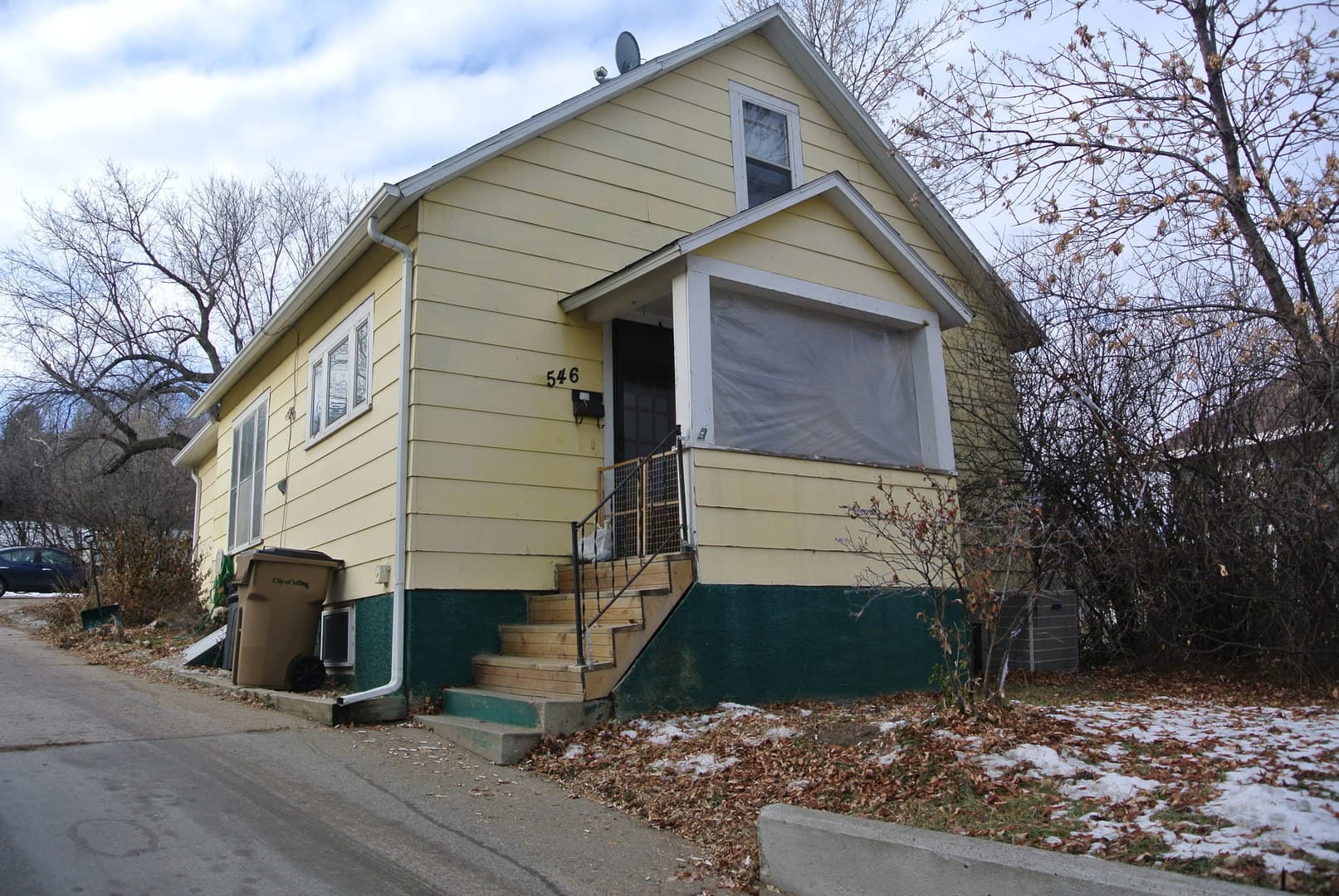 Minot Apartment: 546 Valley Street