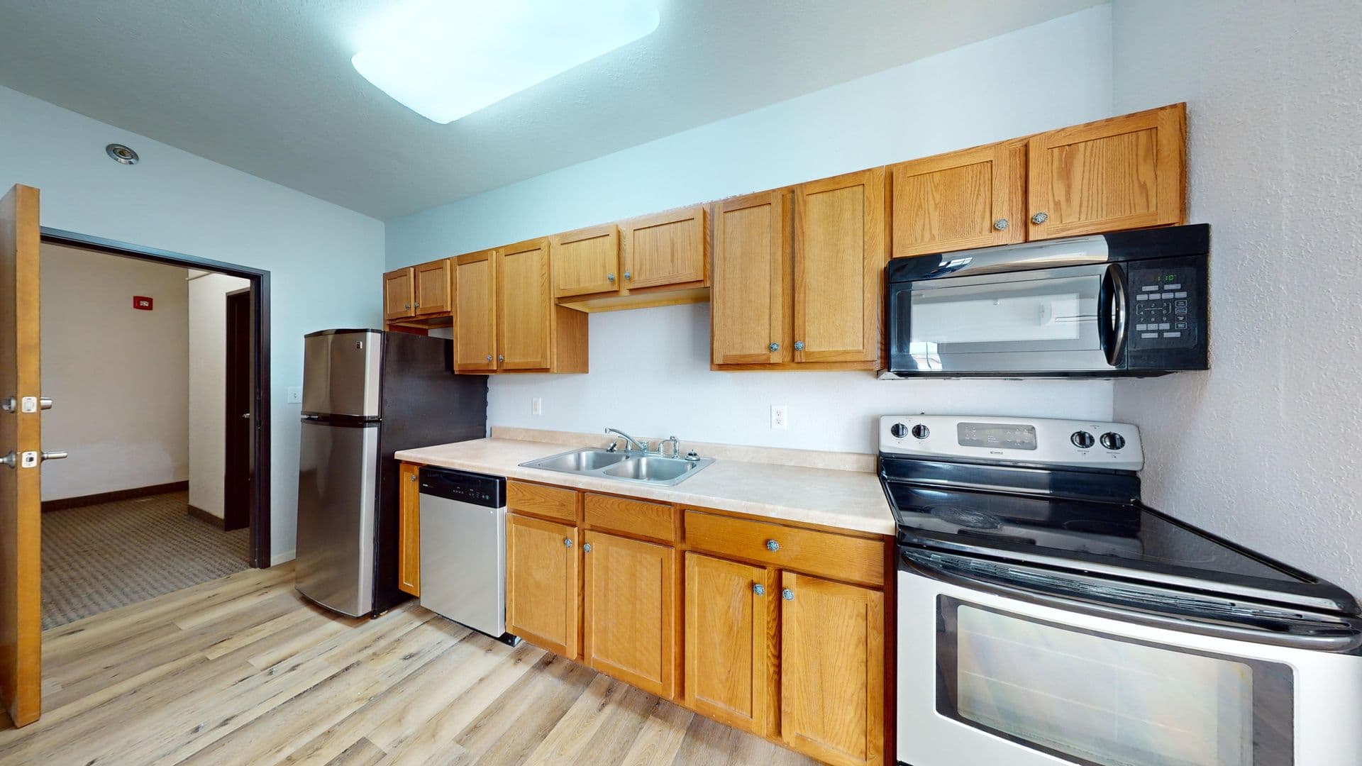 Minot Apartment: 24 1st St NE