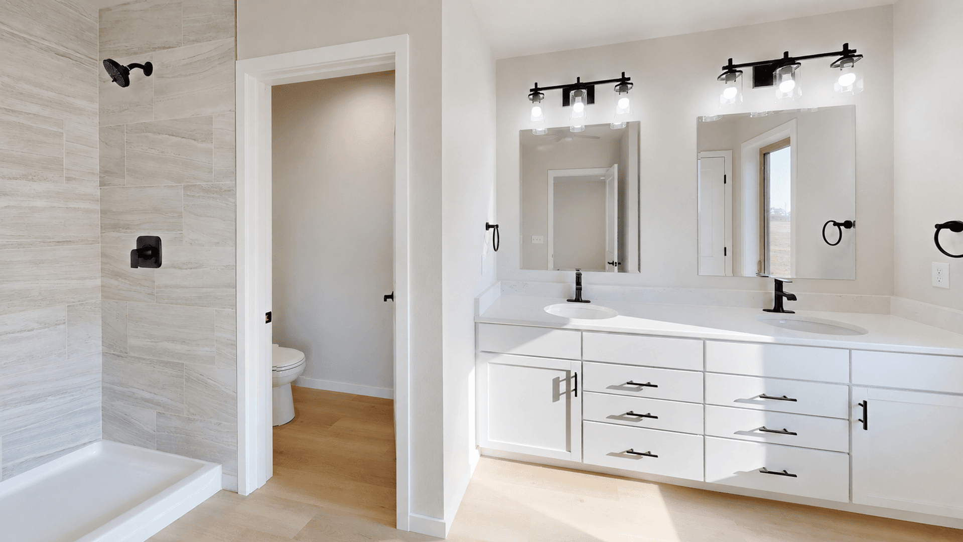 Minot House: 4017 Crossing St SW