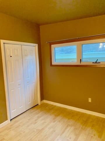 Minot House: 522 25th Ave NW