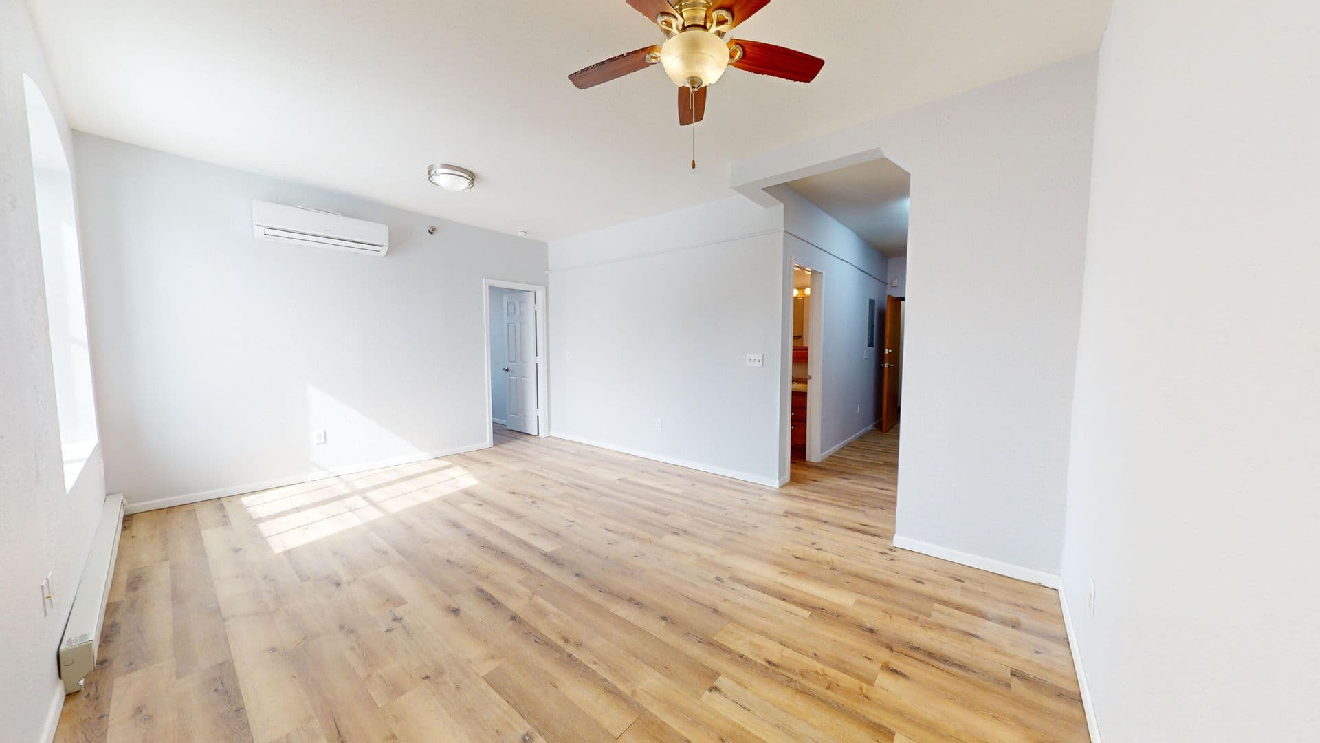 Minot Apartment: 24 1st St NE
