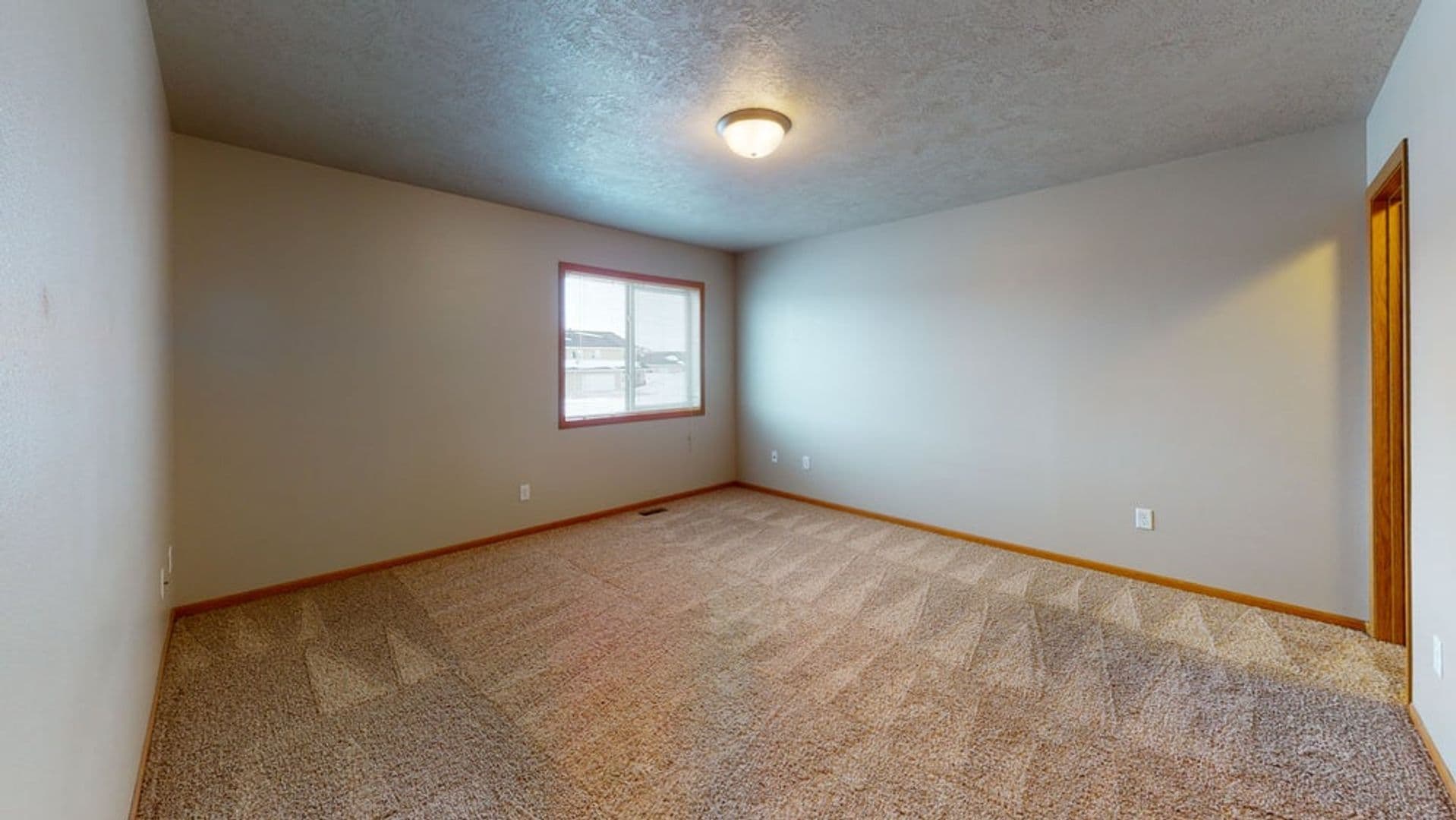 Minot Apartment: 1732 - 1754 35th Ave SE