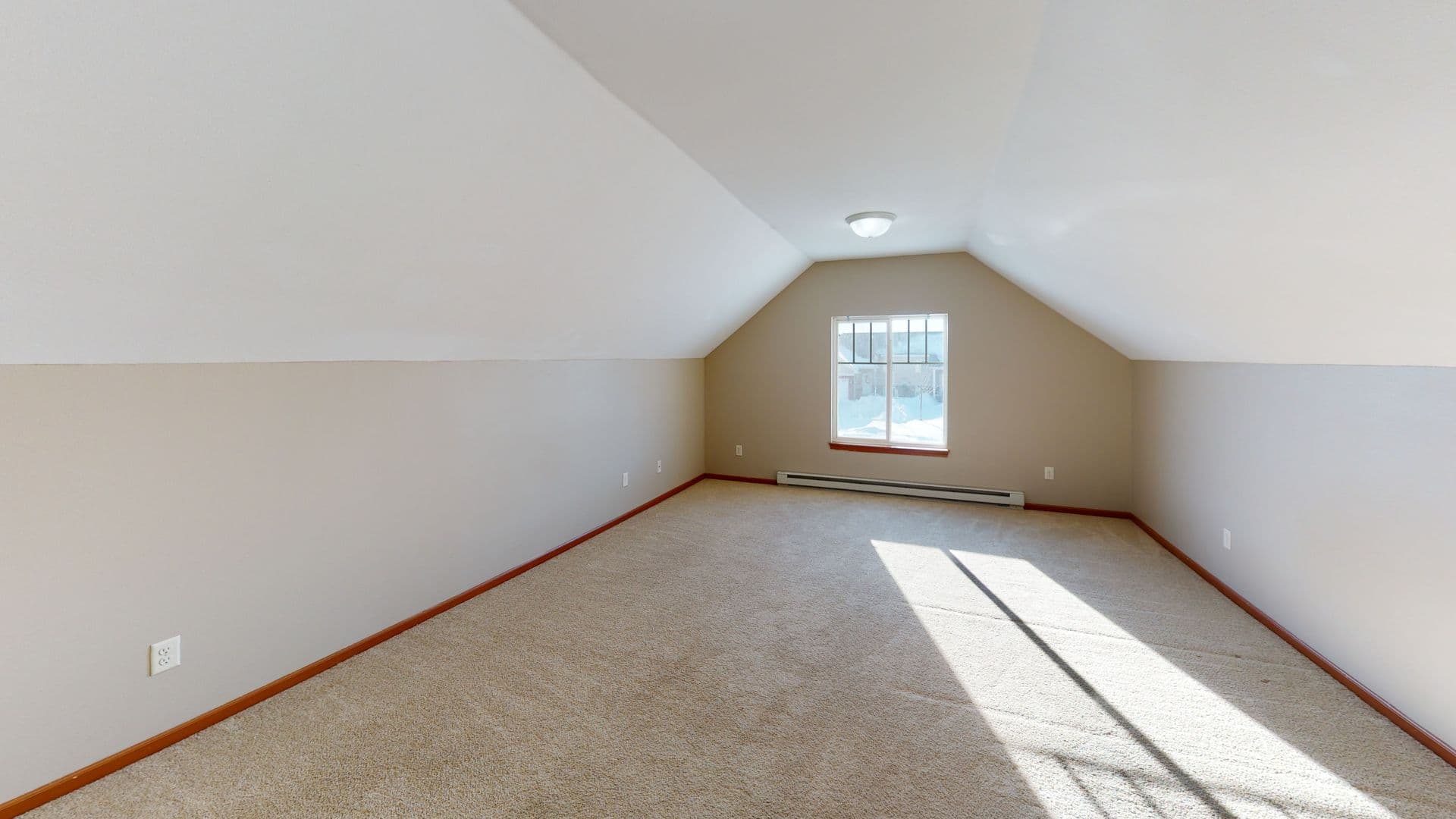 Minot Apartment: 2812 15th Ave NW