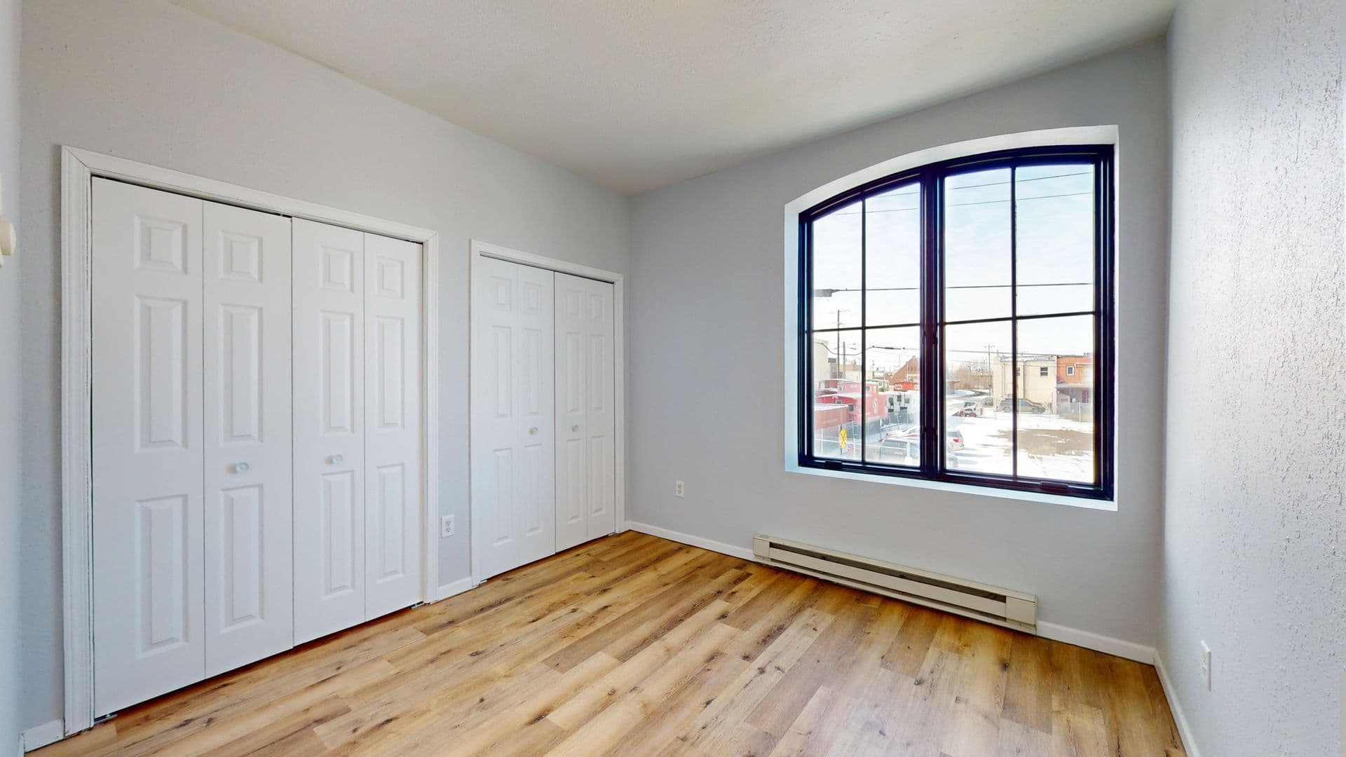 Minot Apartment: 24 1st St NE