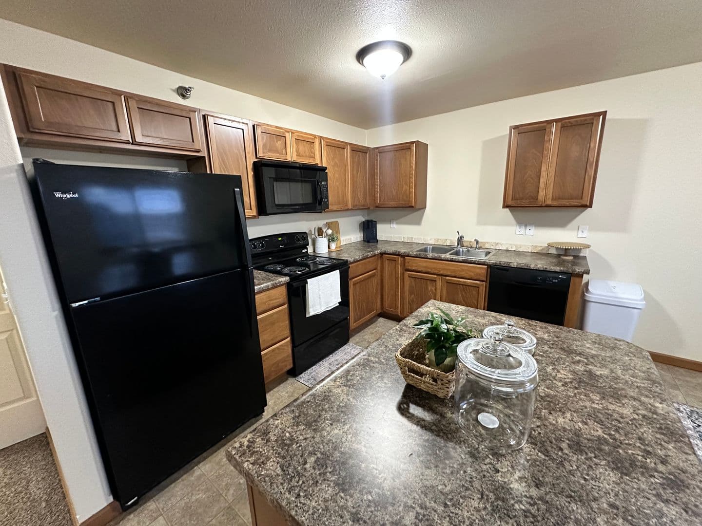 Minot Apartment: 3821 Crossing St SW
