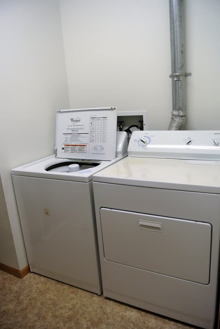 Minot Apartment: 15 South Main