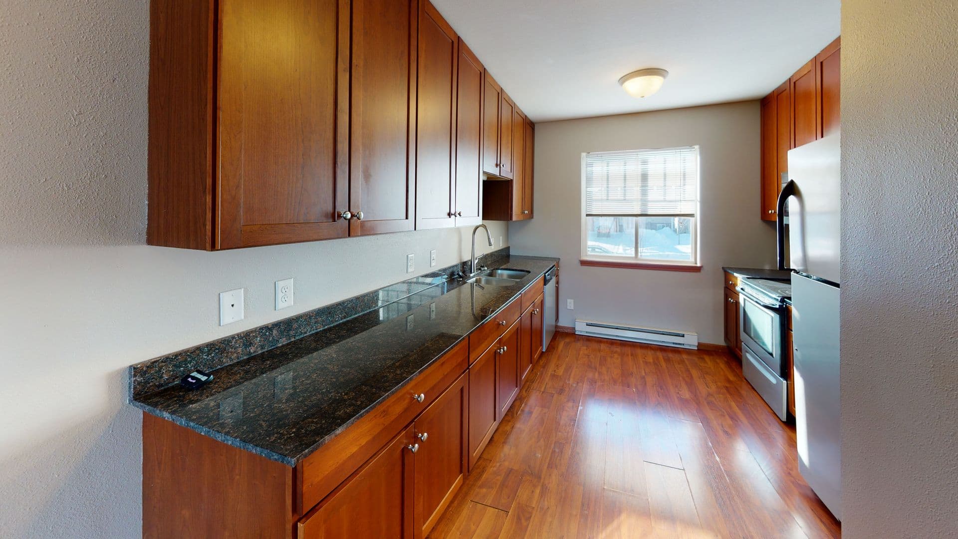 Minot Apartment: 2812 15th Ave NW