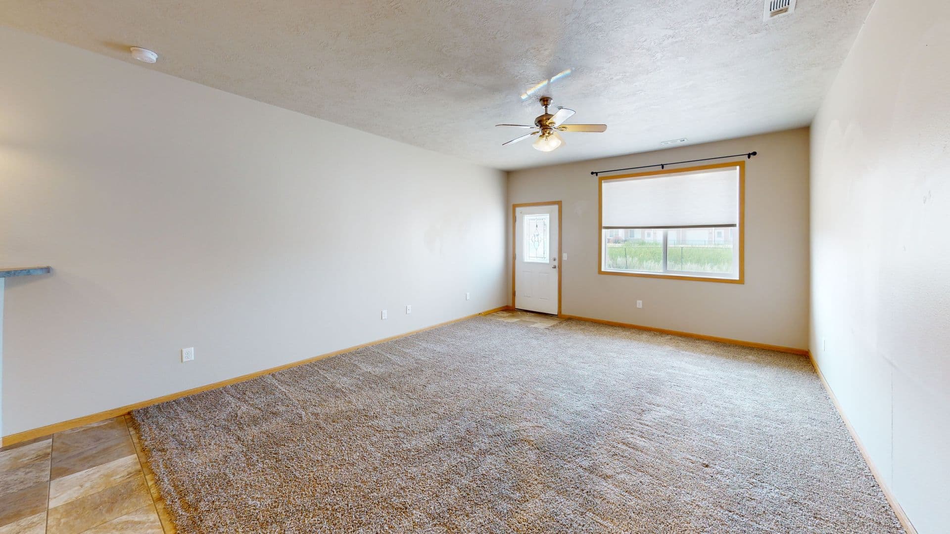 Minot Condo: 1461-1483 34th Ave SE