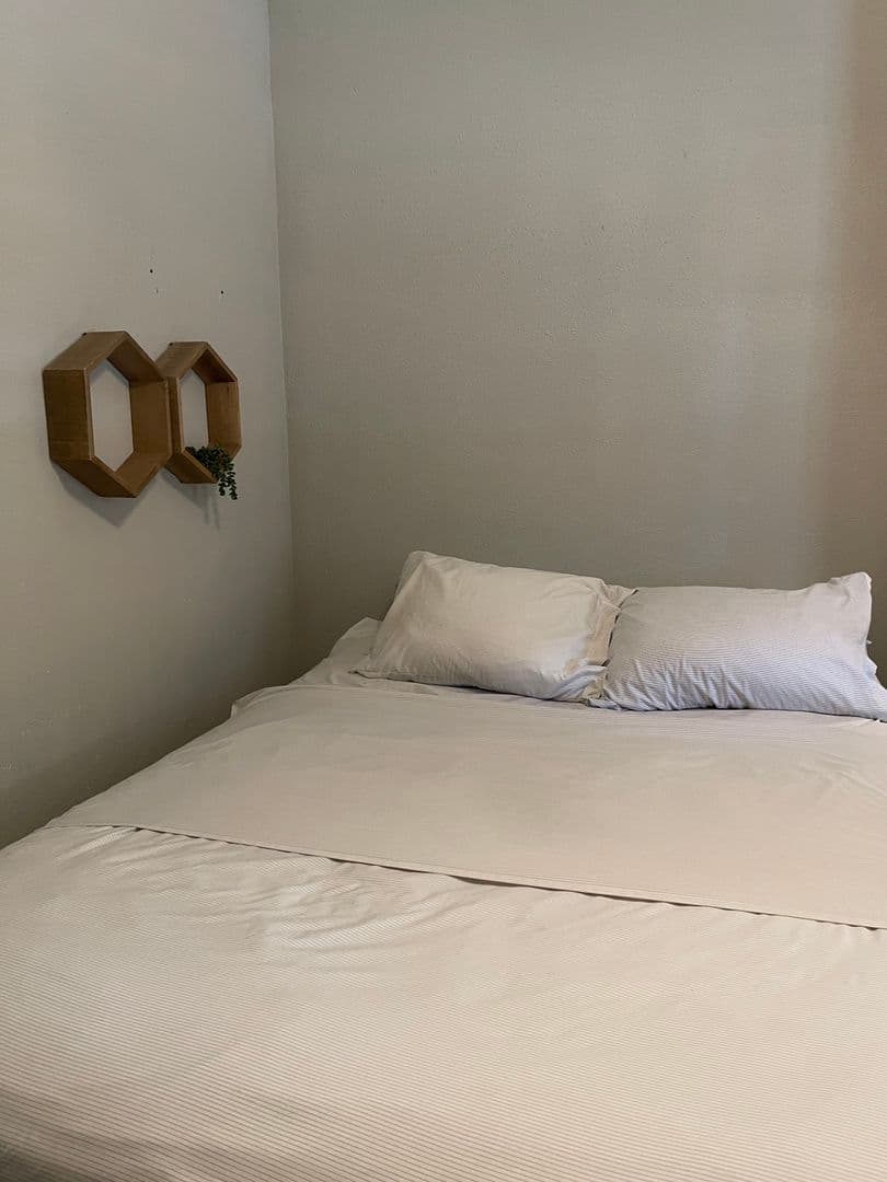 Des Moines Apartment: 2816 Cottage Grove Ave