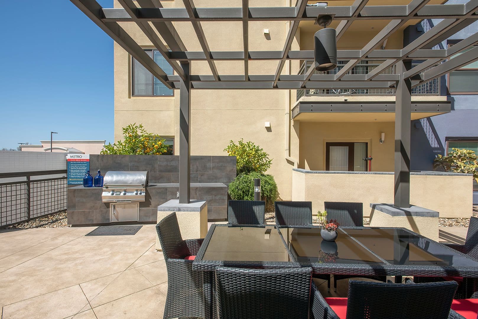 El Cerrito Apartment: 512 El Cerrito Plaza