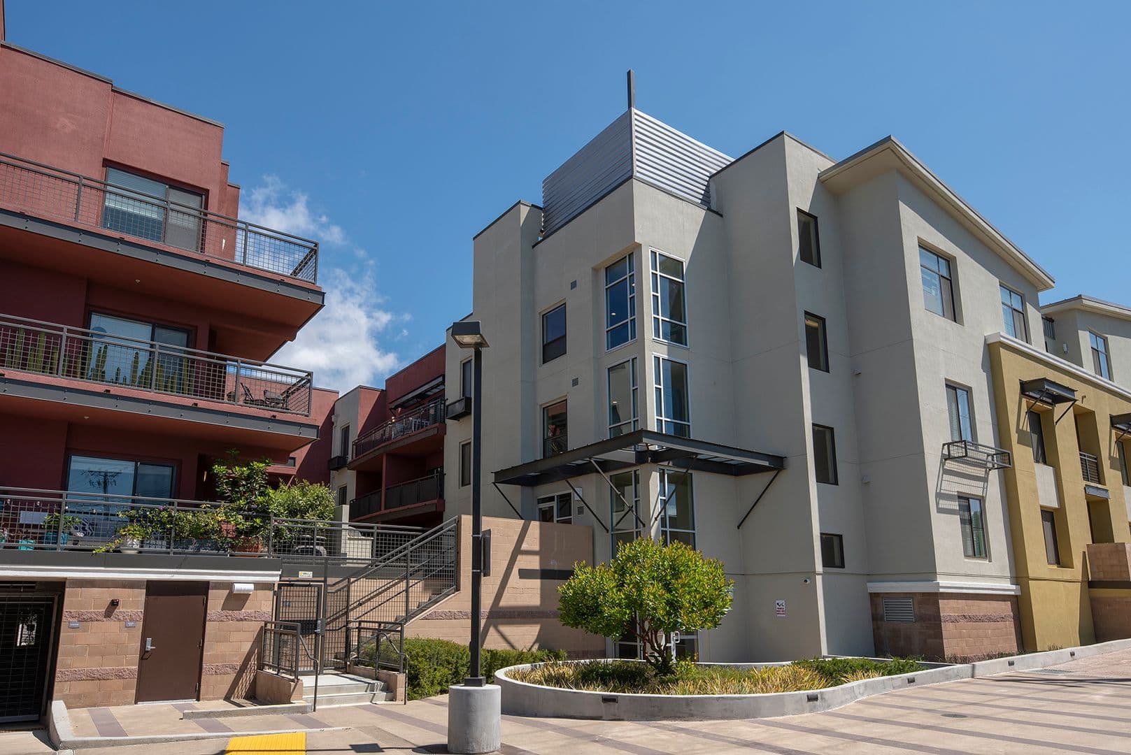 El Cerrito Apartment: 512 El Cerrito Plaza