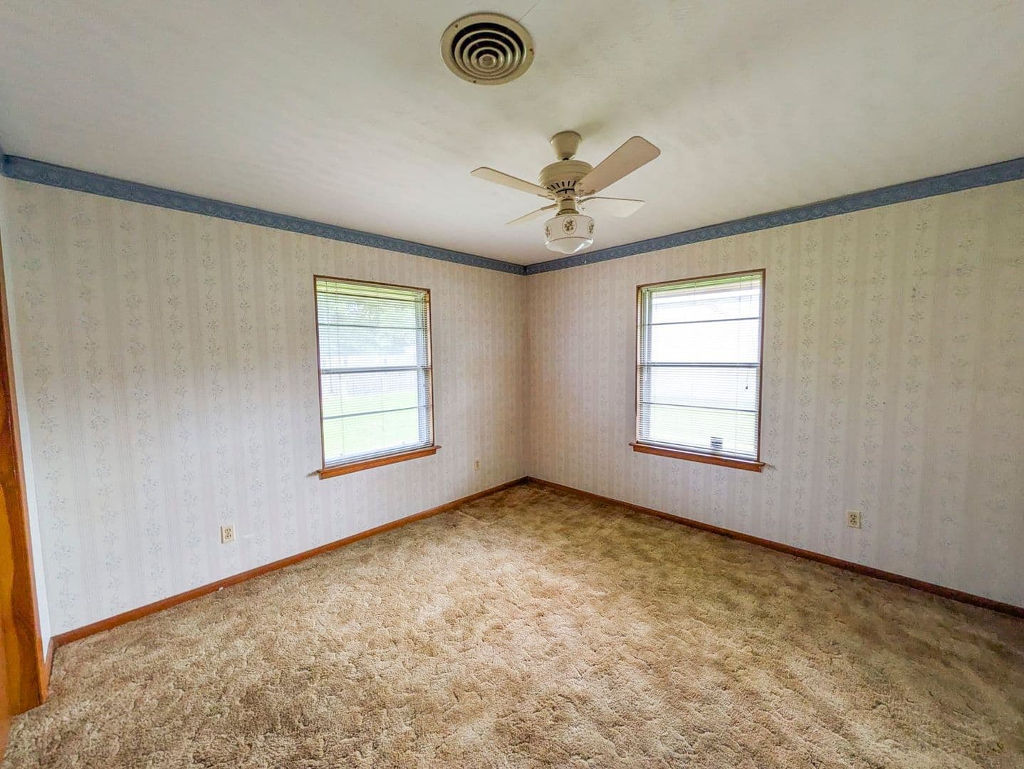 Port Arthur House: 6222 Hazel Ave