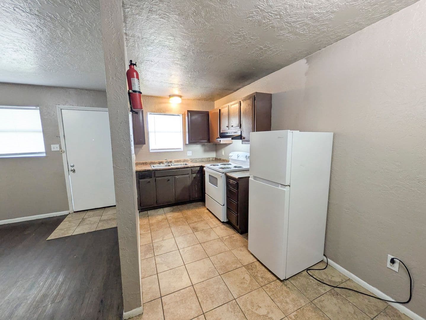 Beaumont Apartment: 975 Woodrow