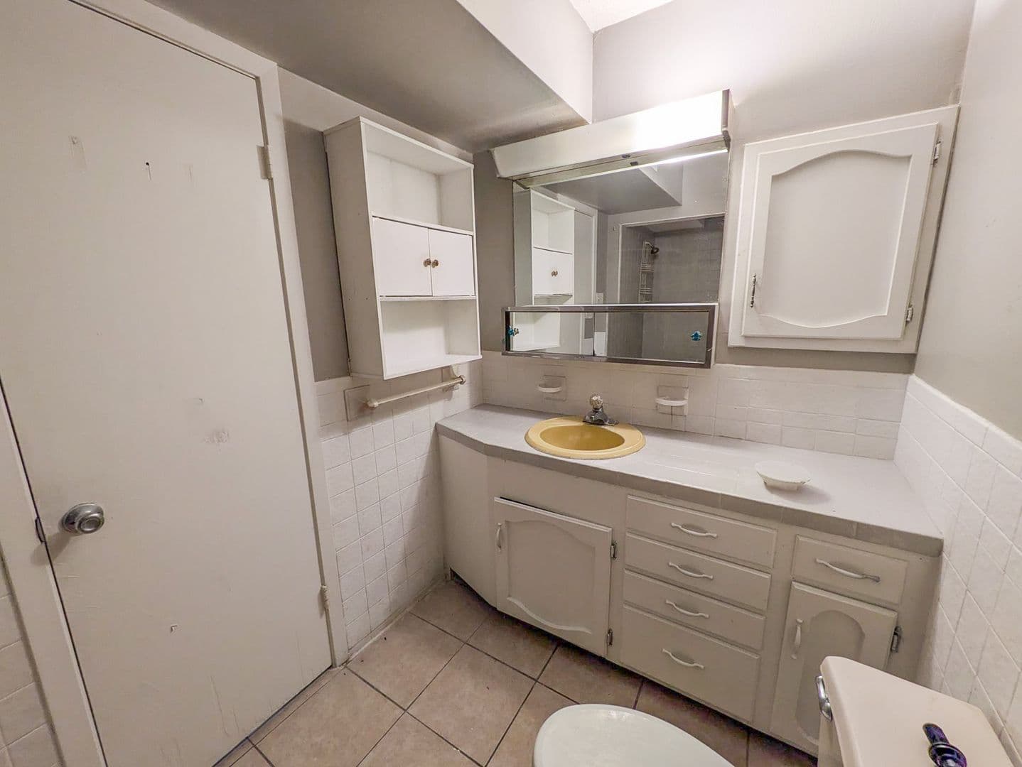 Groves Apartment: 6161 To 6177 Coolidge