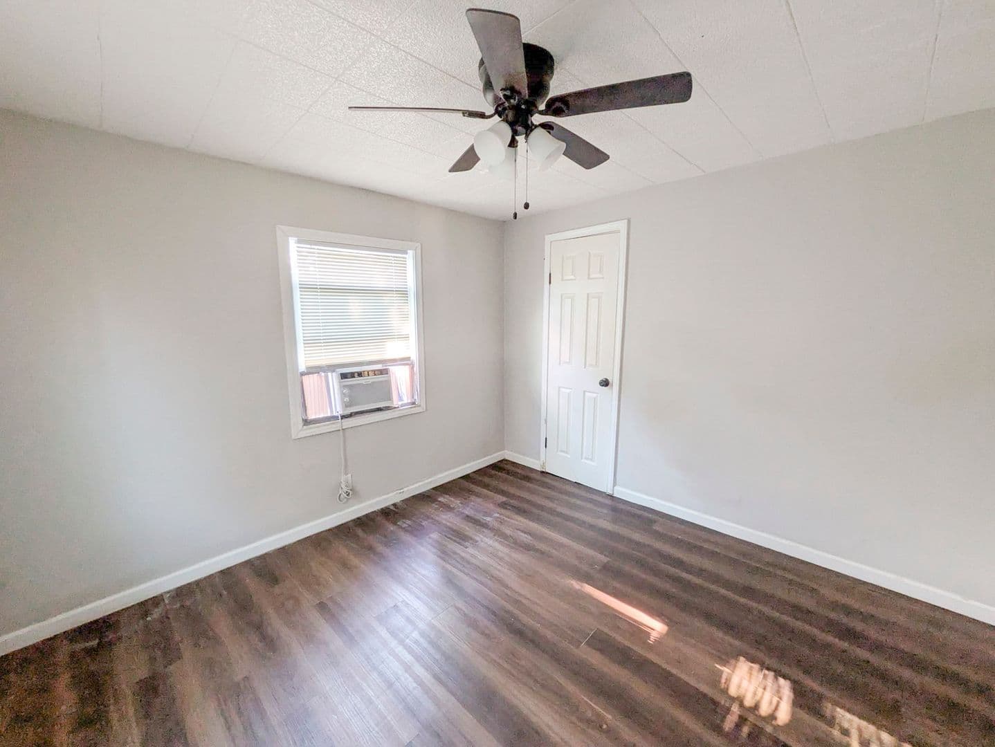 Beaumont Apartment: 315 Alabama Ave