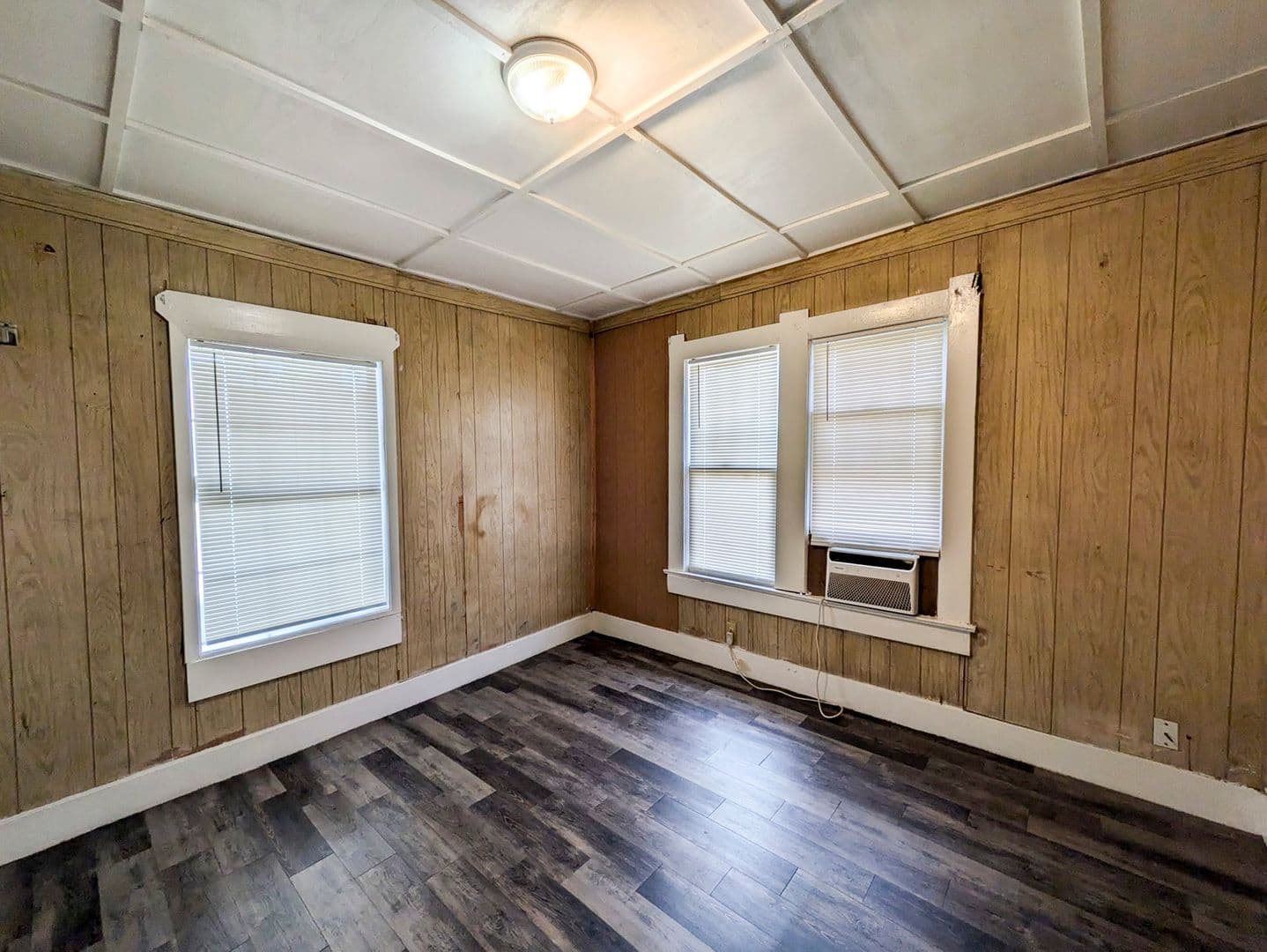 Beaumont House: 1105 Ewing St