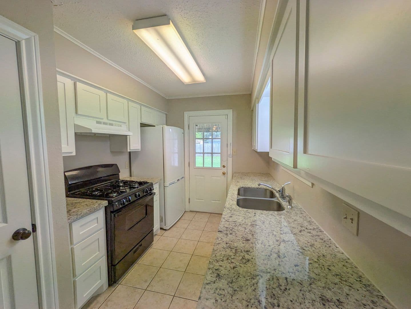 Beaumont House: 9640 Gross Street