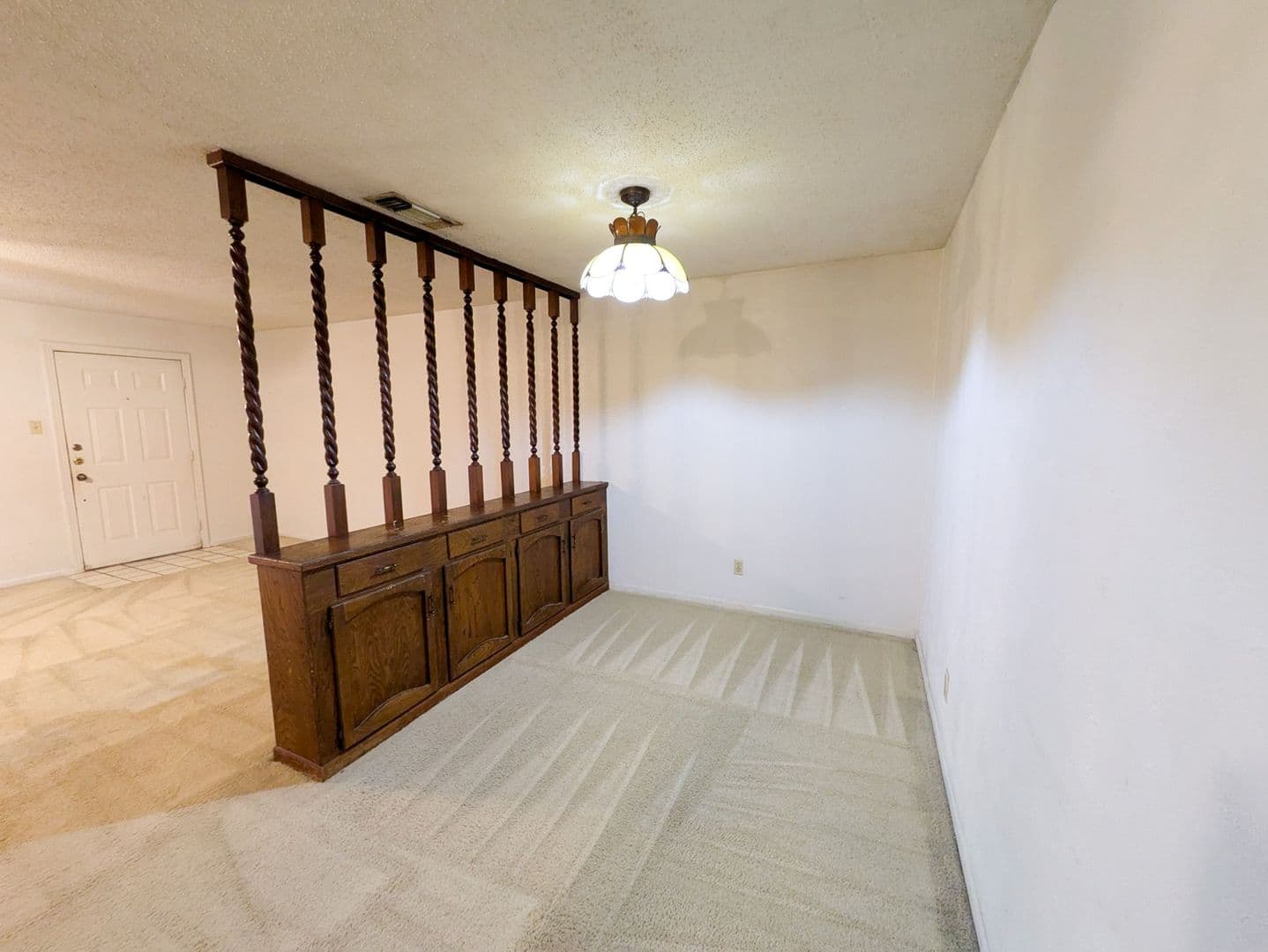 Groves Apartment: 6161 To 6177 Coolidge