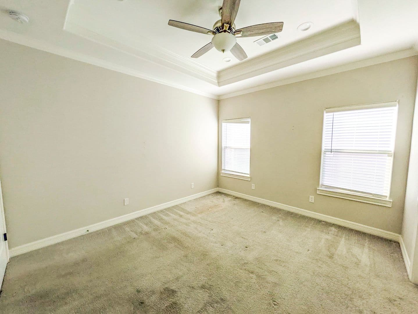Beaumont House: 3542 Pradice St