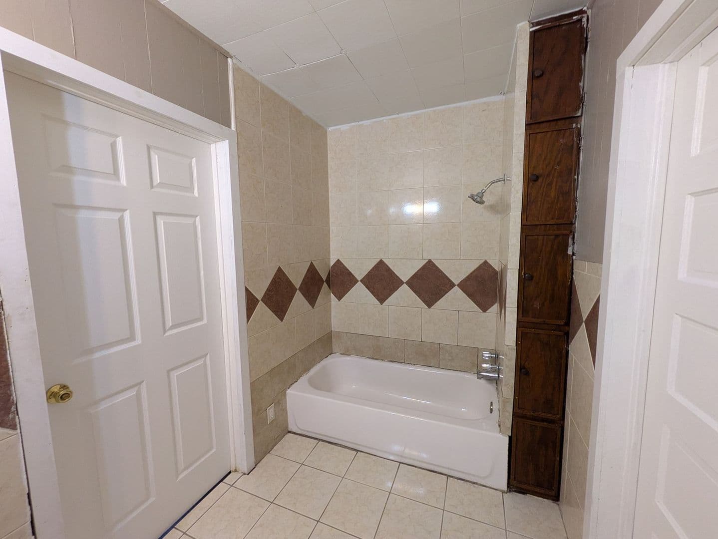 Port Neches Apartment: 1009-1015 Wagner