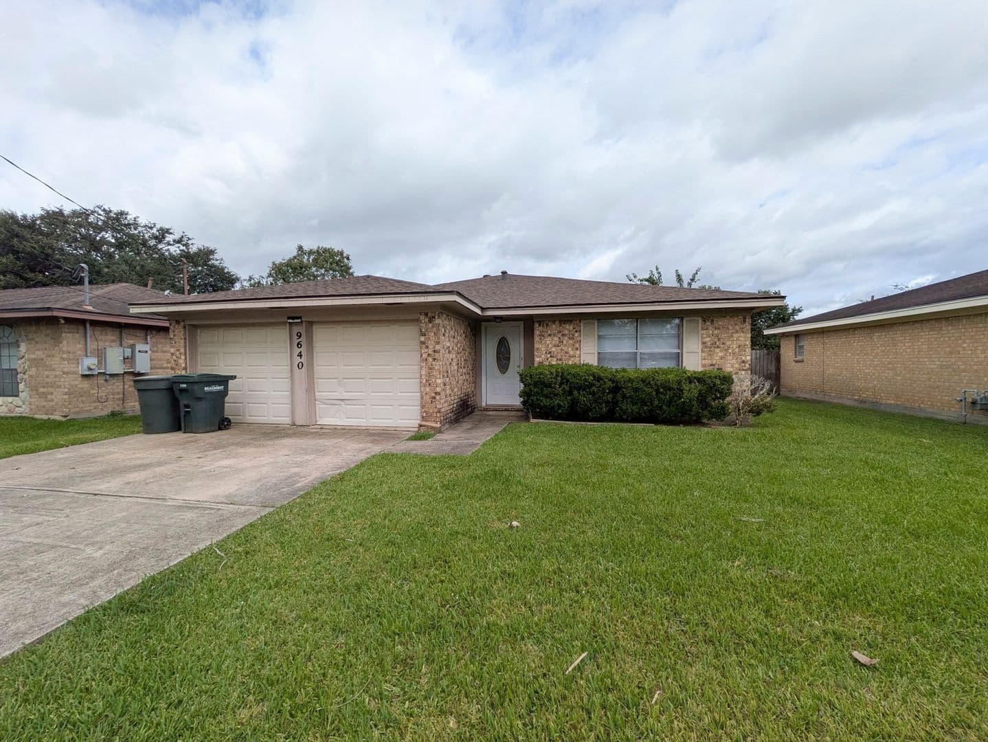 Beaumont House: 9640 Gross Street