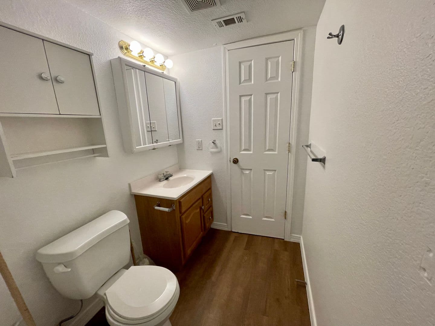 Beaumont Apartment: 6030 Alpine Circle
