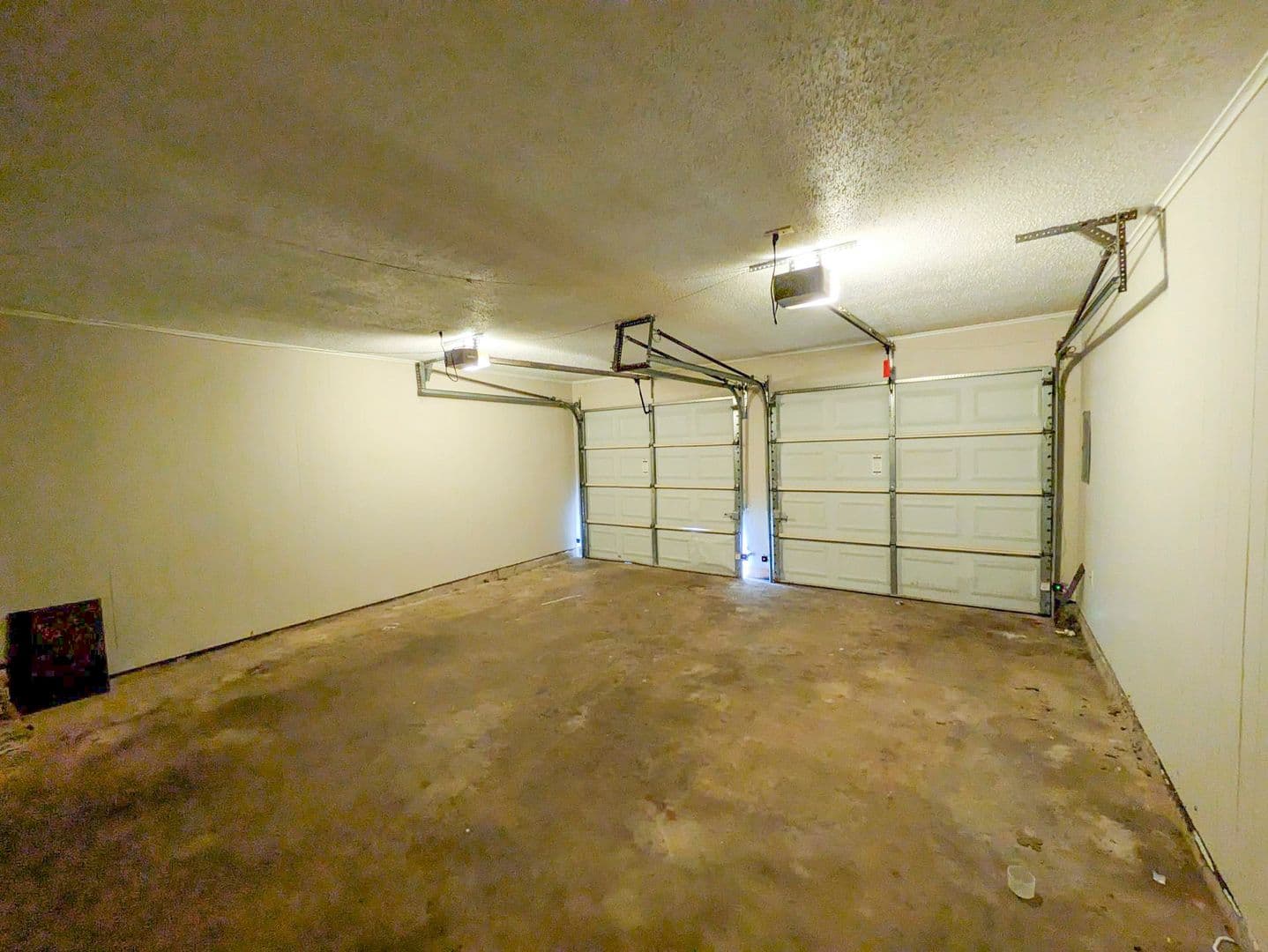 Beaumont House: 9640 Gross Street
