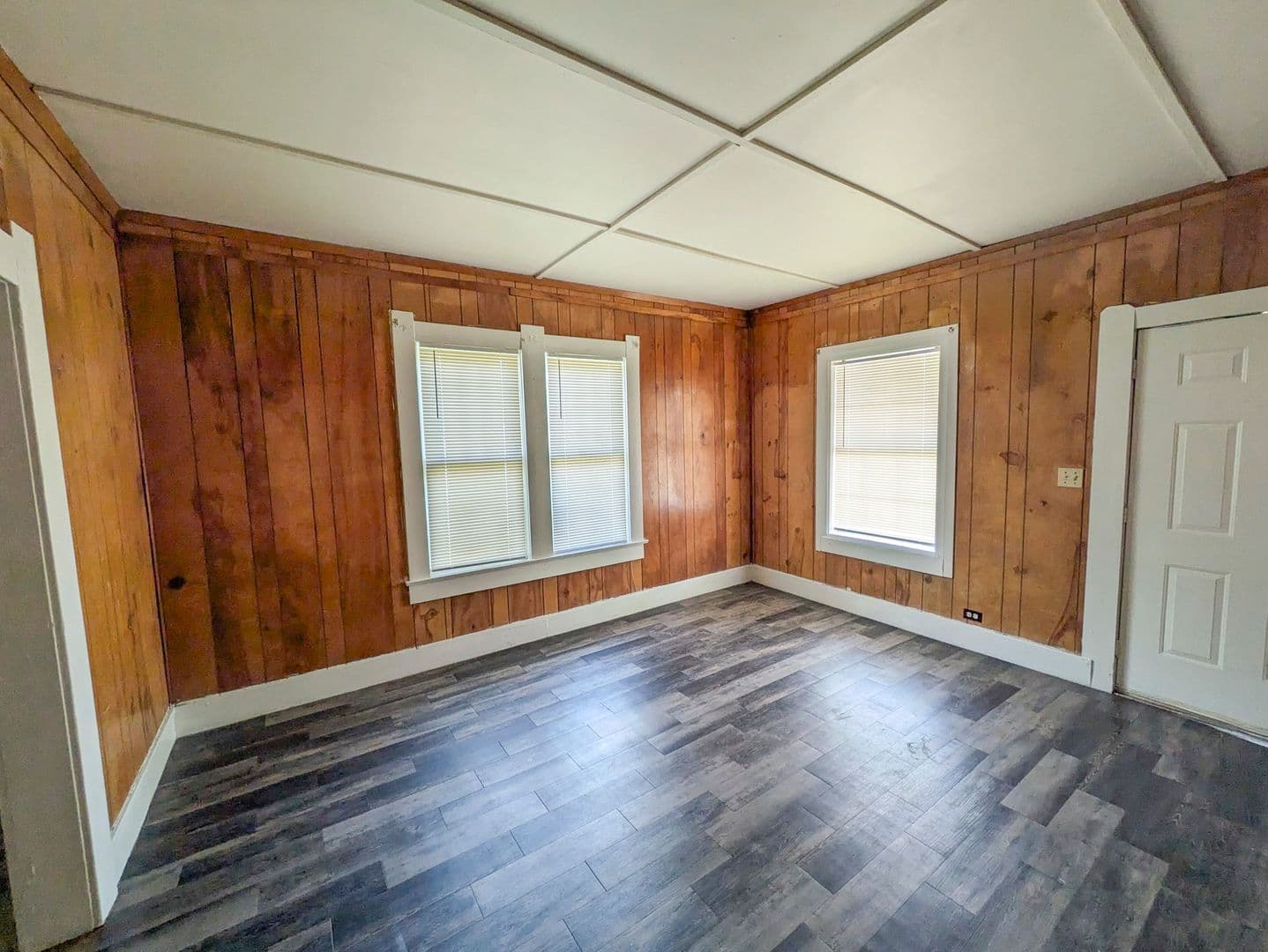 Beaumont House: 1105 Ewing St