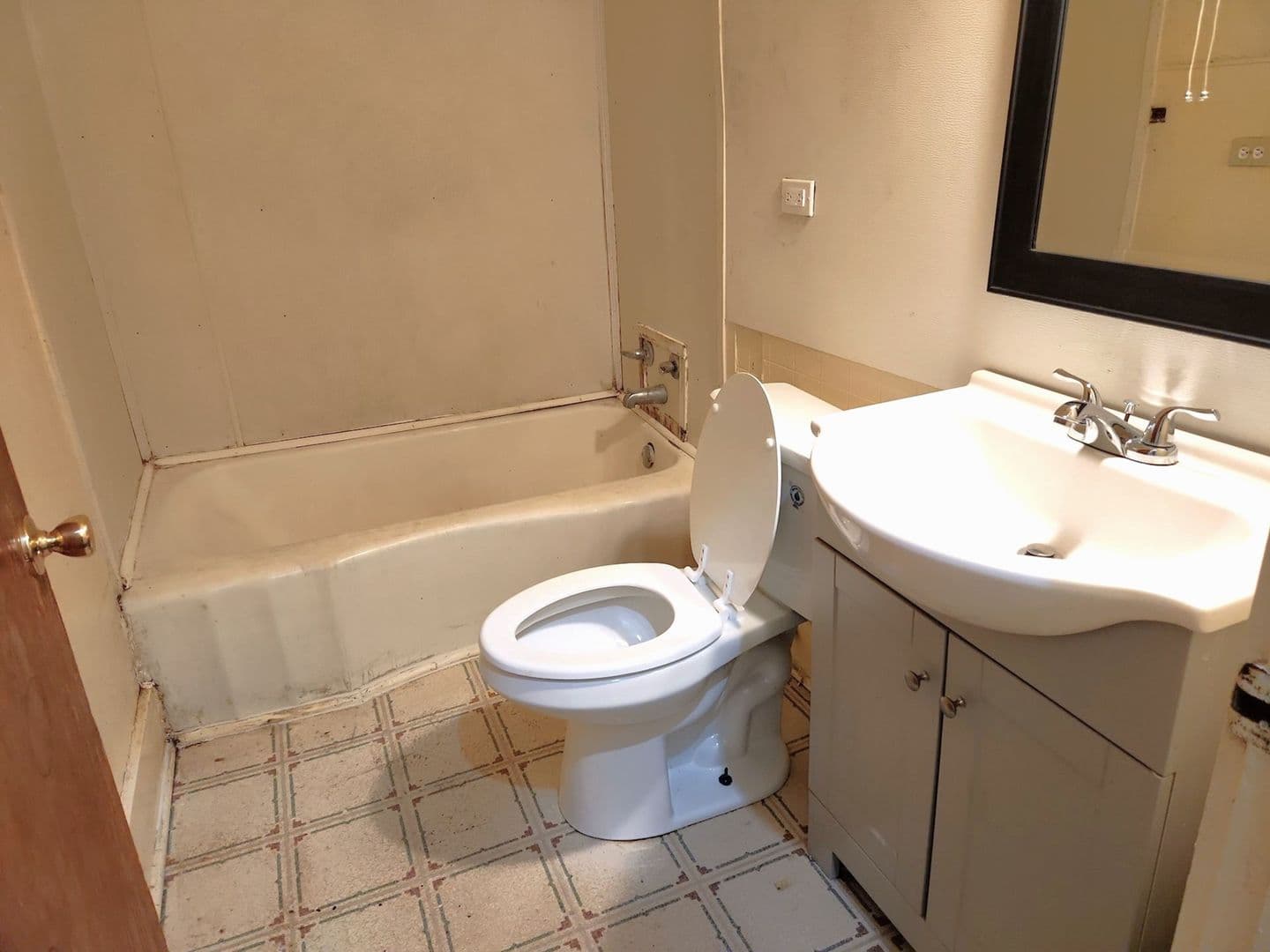 Beaumont House: 2225 Fillmore Street