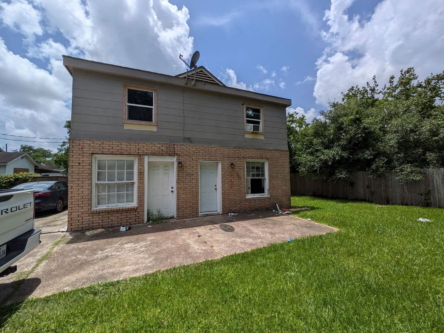 Beaumont Apartment: 315 Alabama Ave