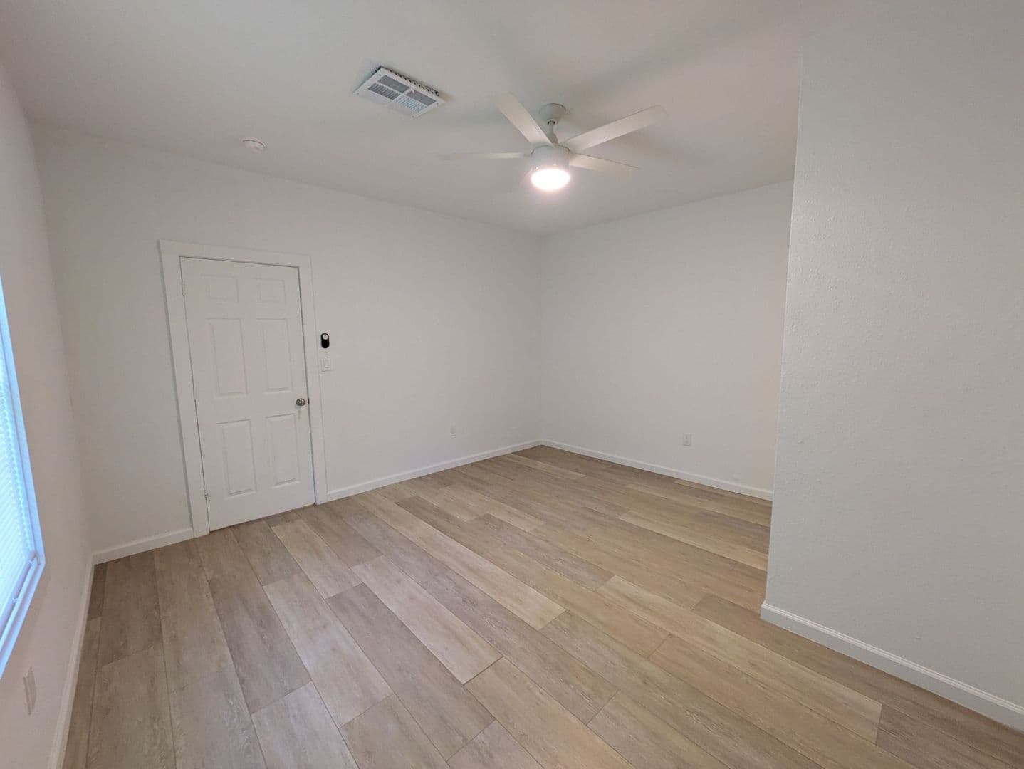 Beaumont House: 1420 Live Oak st