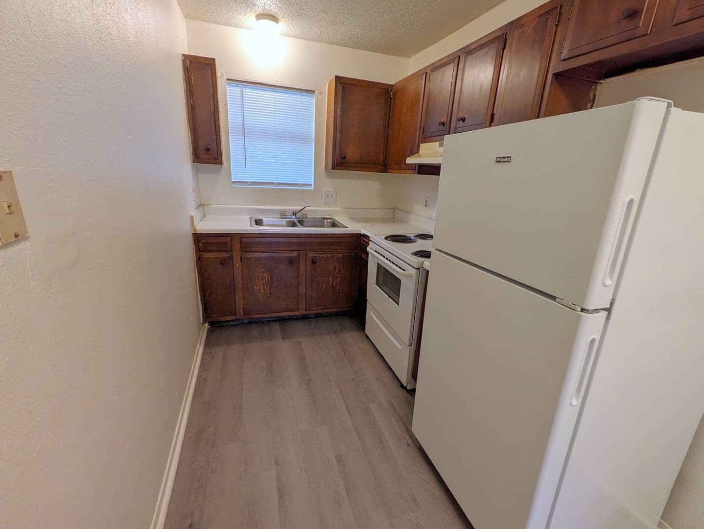 Beaumont Apartment: 690 Adams St