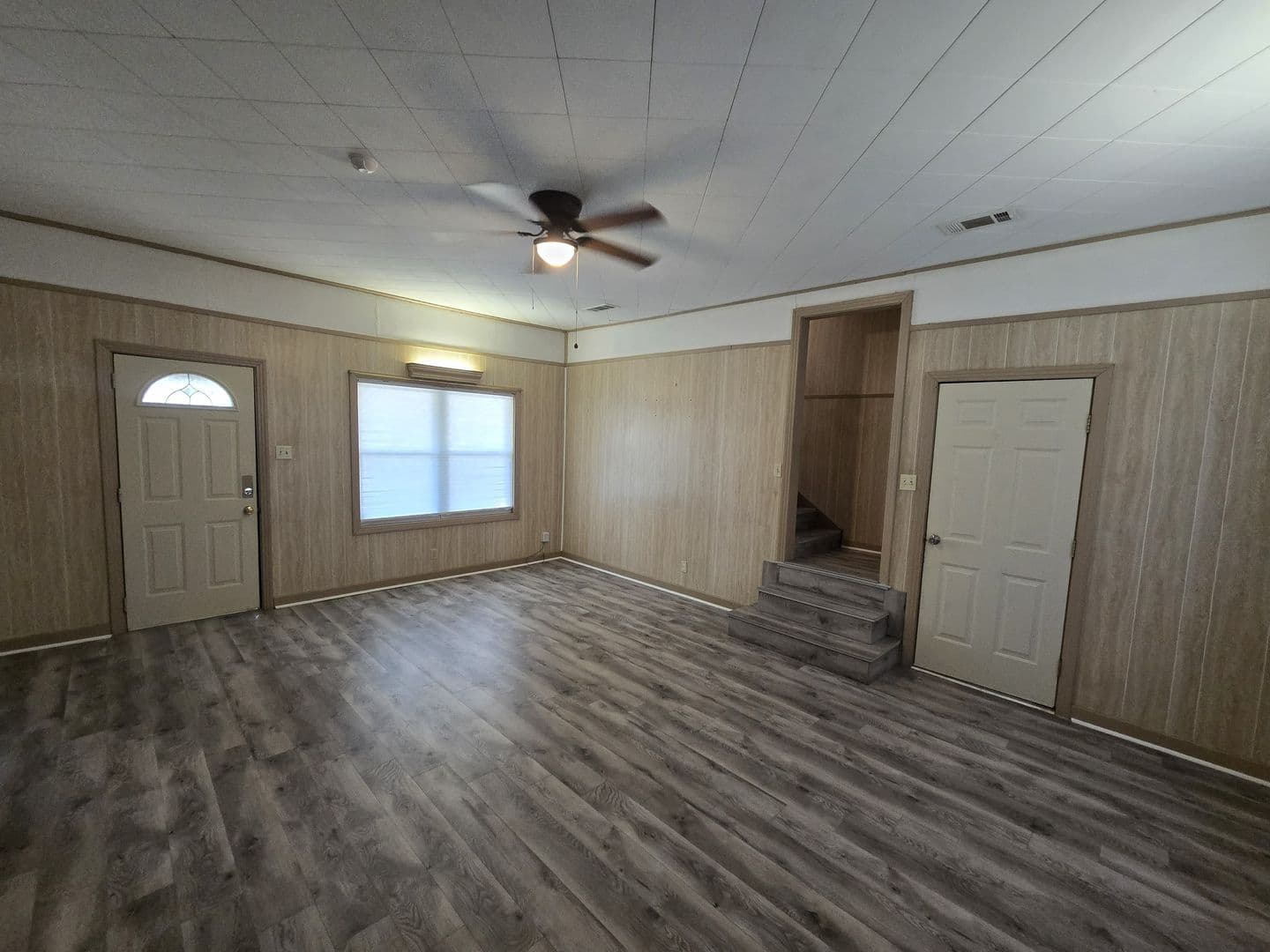 Beaumont House: 5195 Seale Rd