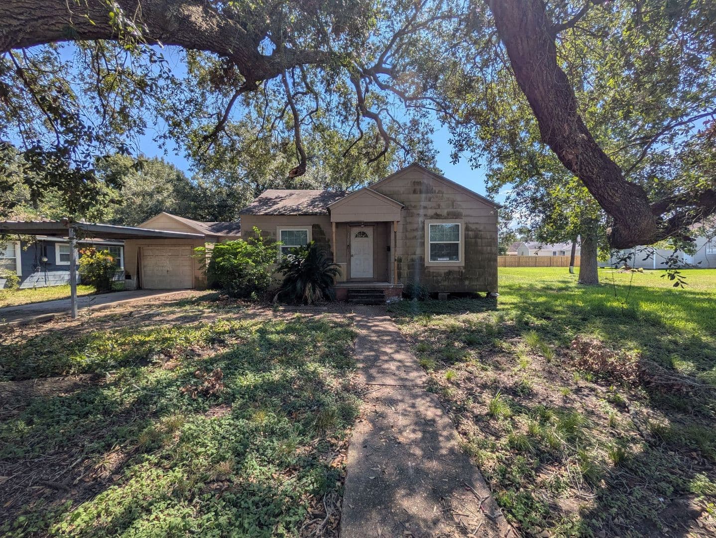 Port Arthur House: 3100 30th St
