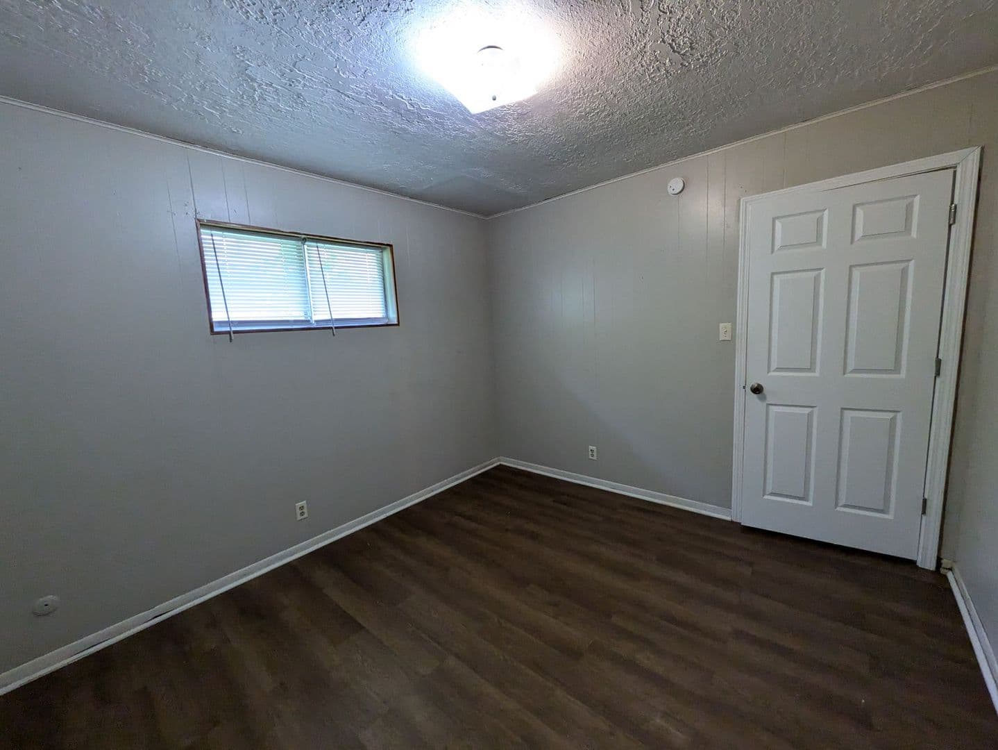 Beaumont Apartment: 4619 Hartel St