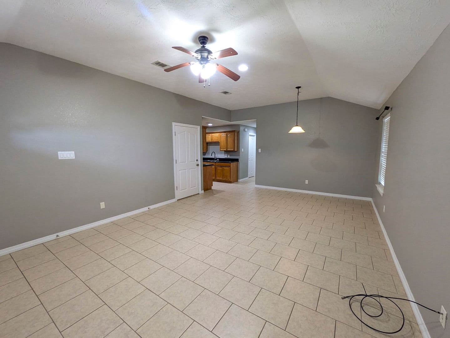 Nederland Apartment: 121 Gage Ave.