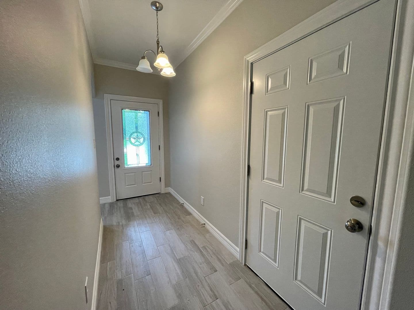 Beaumont House: 3542 Pradice St