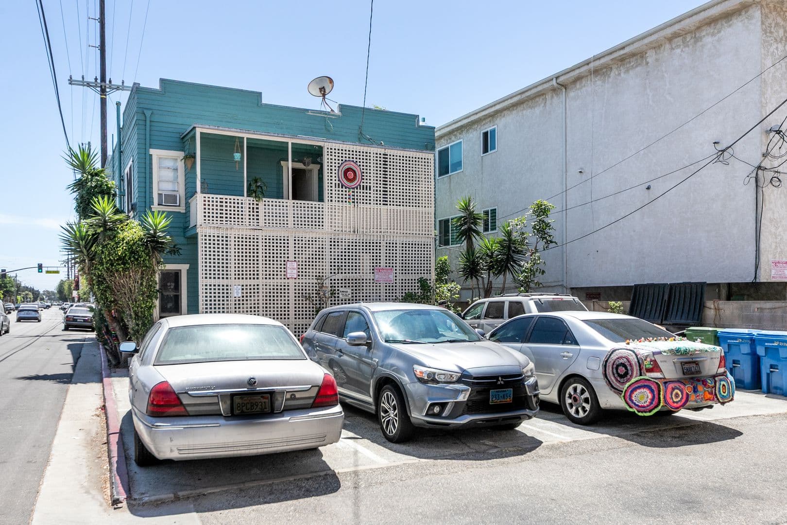 Venice Apartment: 39 24th Ave