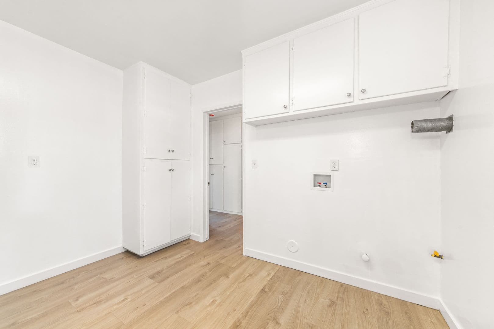 Lomita Apartment: 2222 248th St.