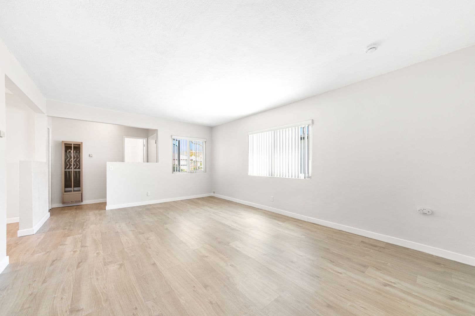 Lomita Apartment: 2222 248th St.