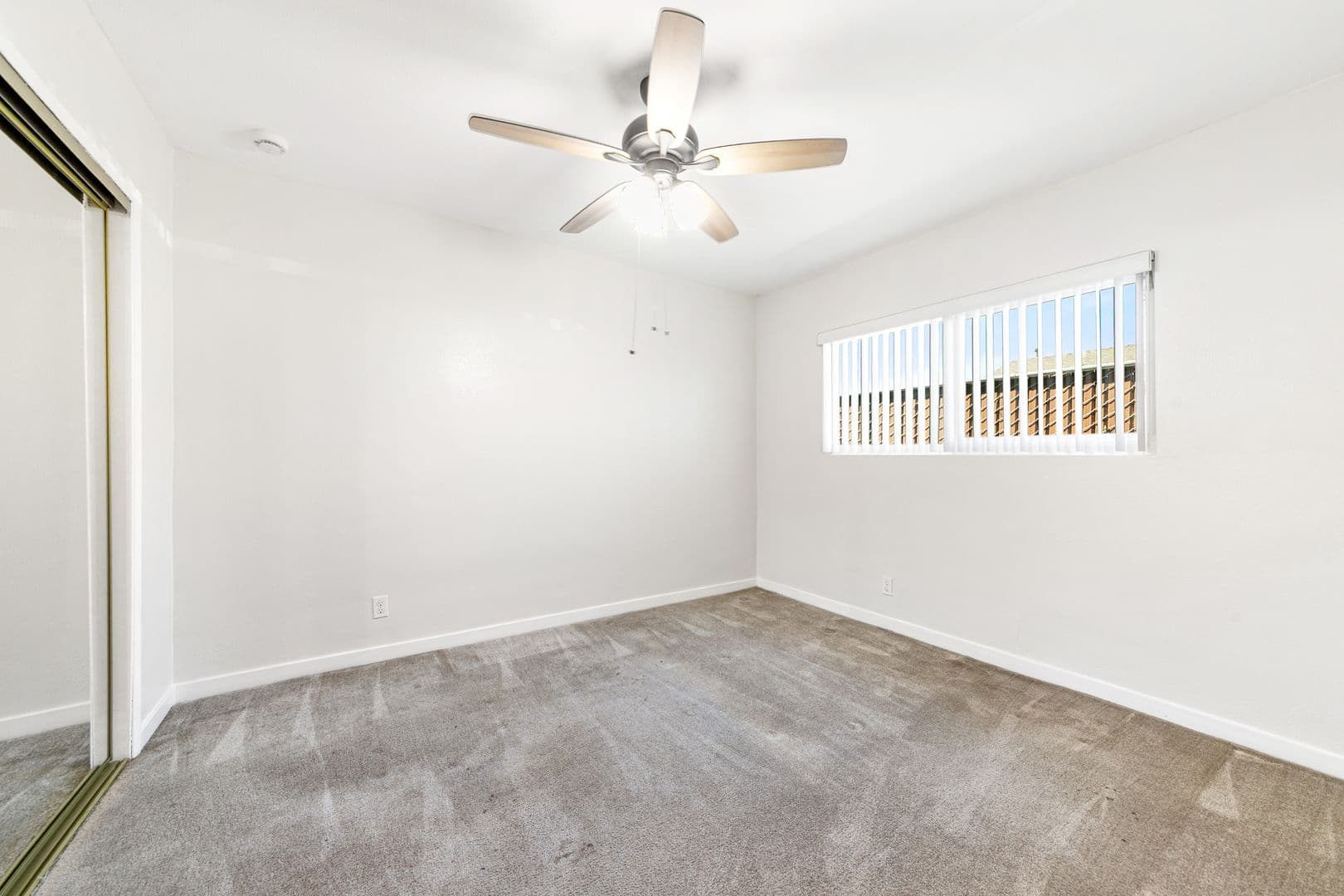 Lomita Apartment: 2222 248th St.