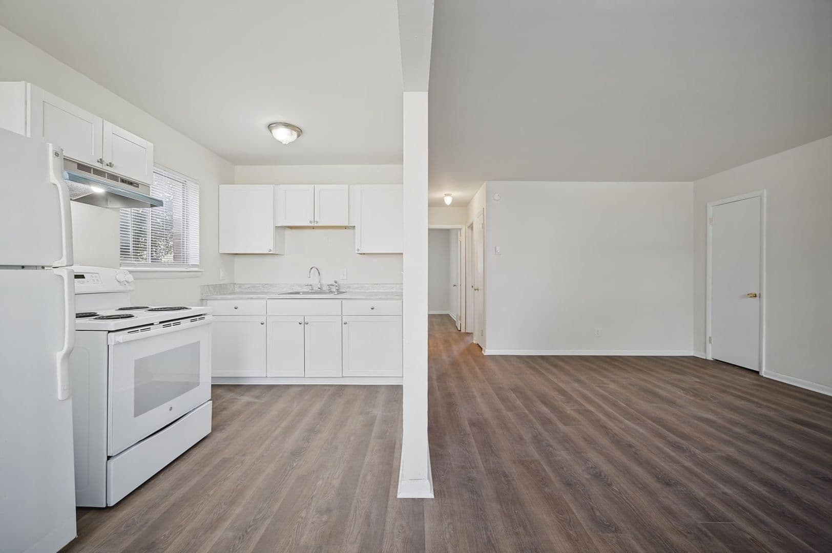 Norfolk Apartment: 1037 West 37th Street