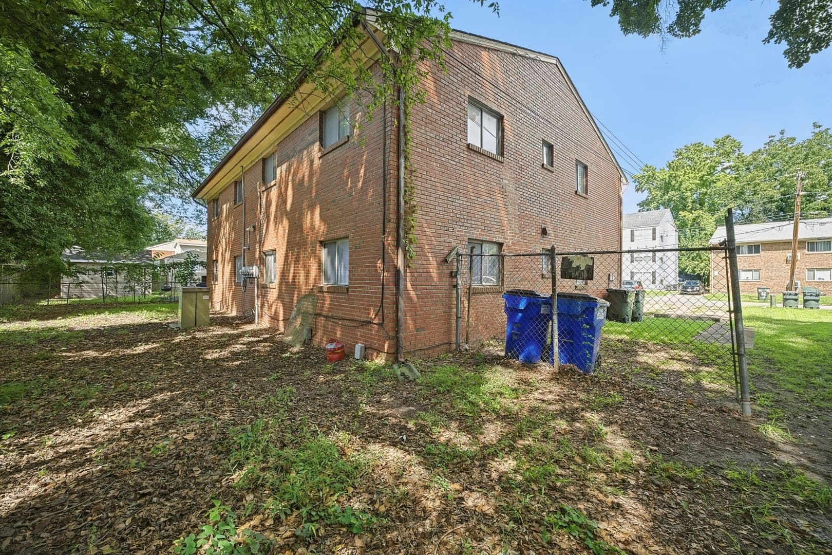 Norfolk Apartment: 1037 West 37th Street