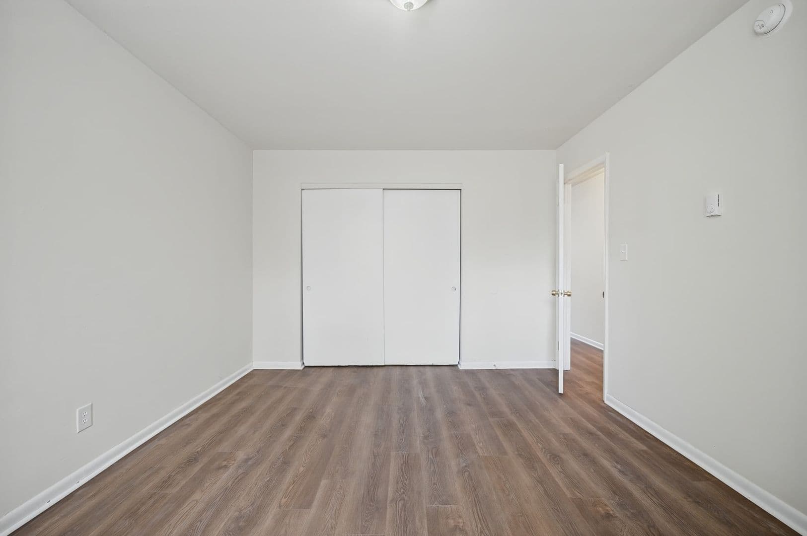 Norfolk Apartment: 1037 West 37th Street