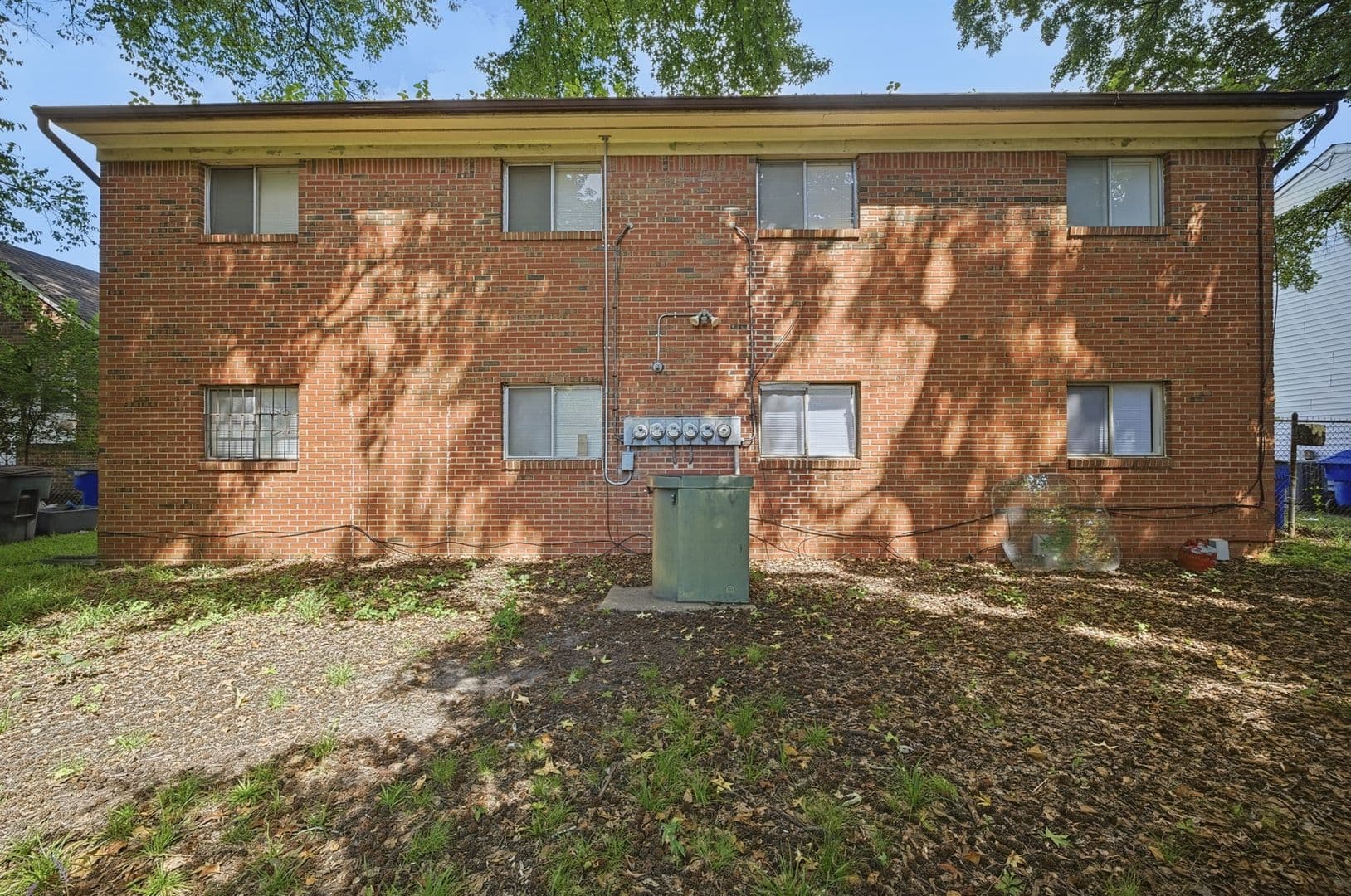 Norfolk Apartment: 1037 West 37th Street