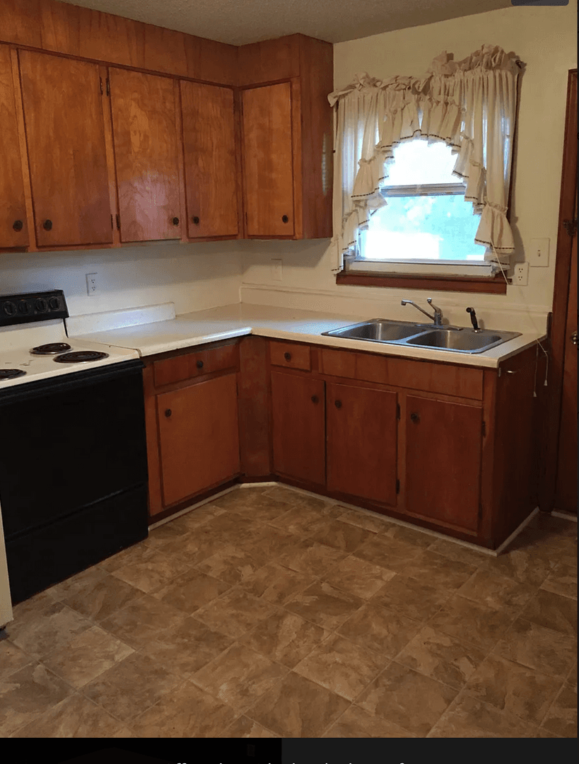 Charlotte Townhome: 7117 Mack St