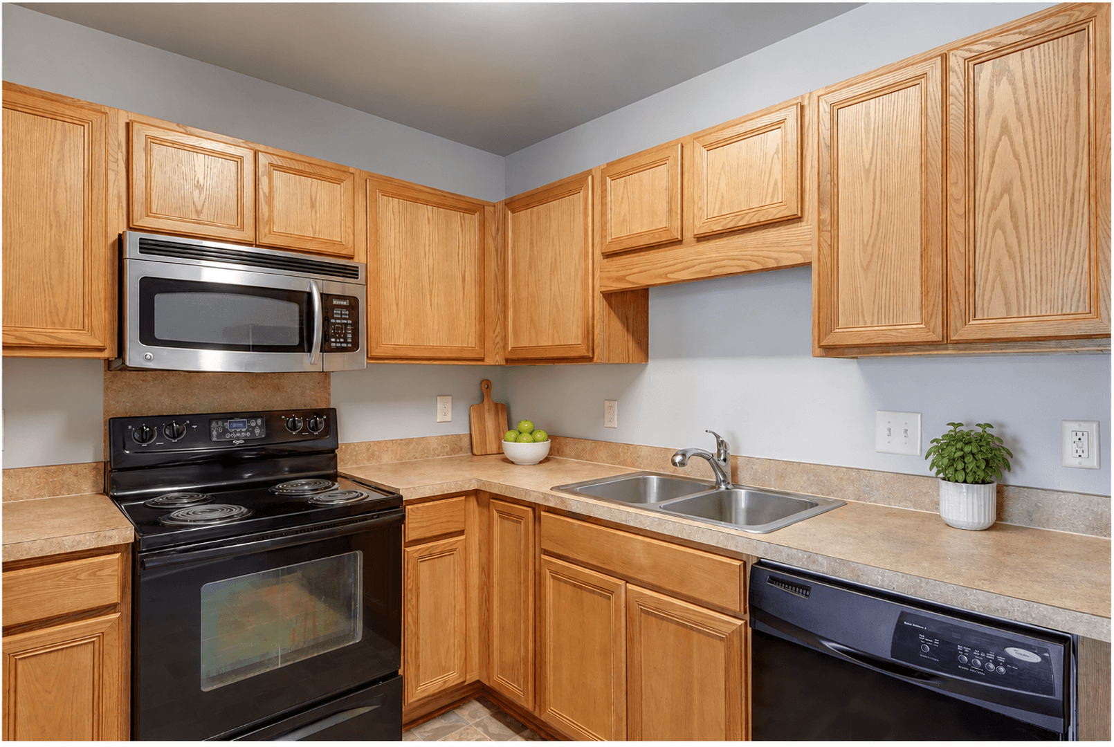 Charlotte Apartment: 825 farmhurst Dr