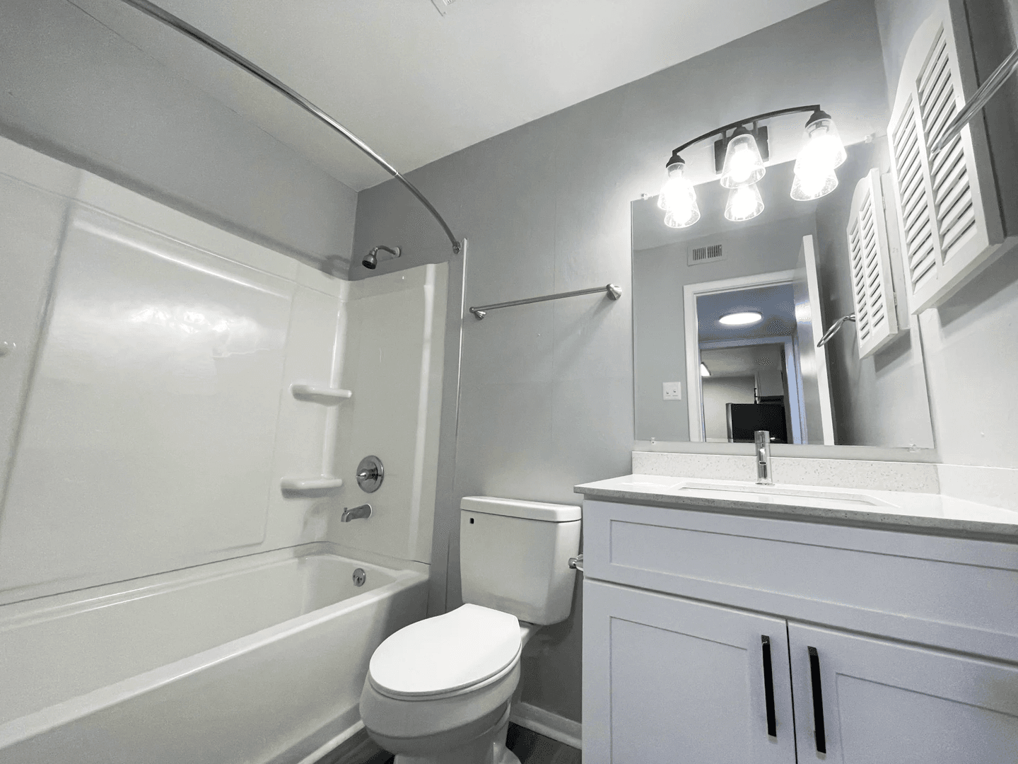 Charlotte Apartment: 1307 Springmont Ln